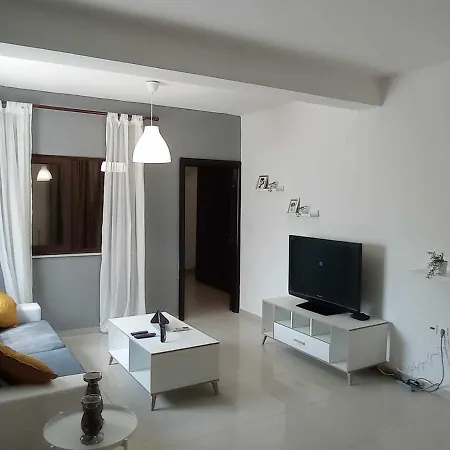 Demmy'S Luxury Apartment Orestiada Exterior photo