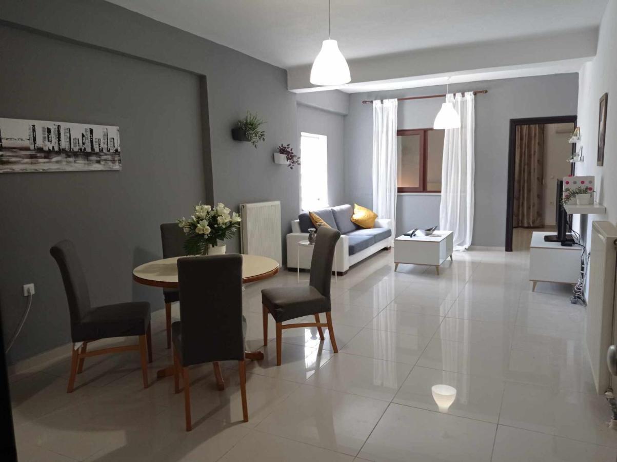 Demmy's Luxury Apartment