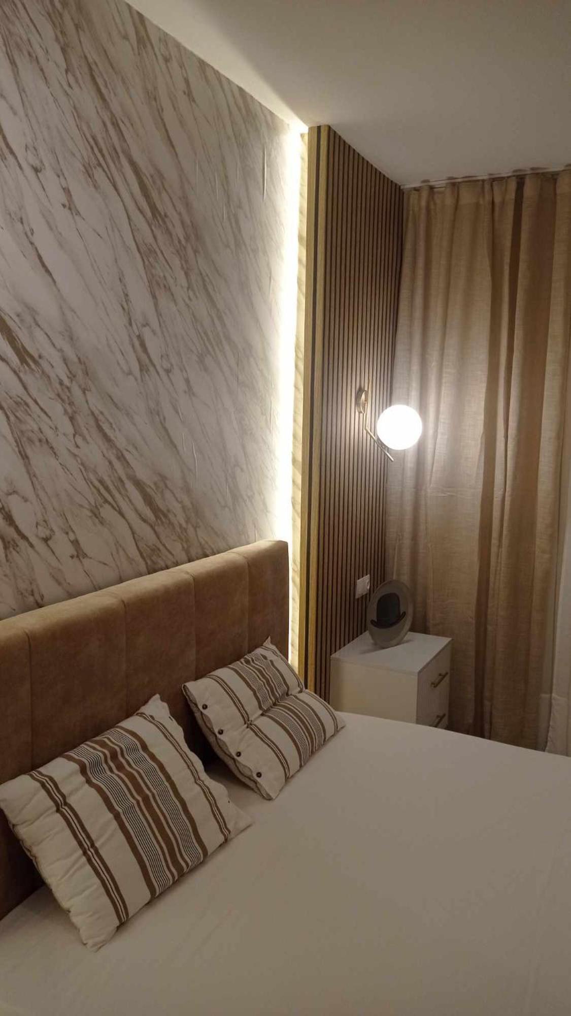 Demmy's Luxury Apartment